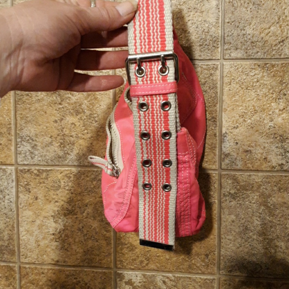 United Colors Of Benetton Pink Mini Shoulder Bag - Picture 3 of 8
